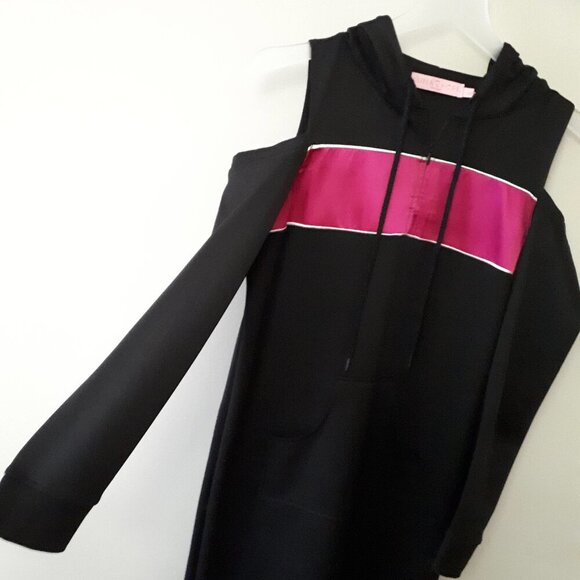 NWOT Juna & Hope black and purple cold shoulder accent track dress with hood, L - Picture 9 of 9
